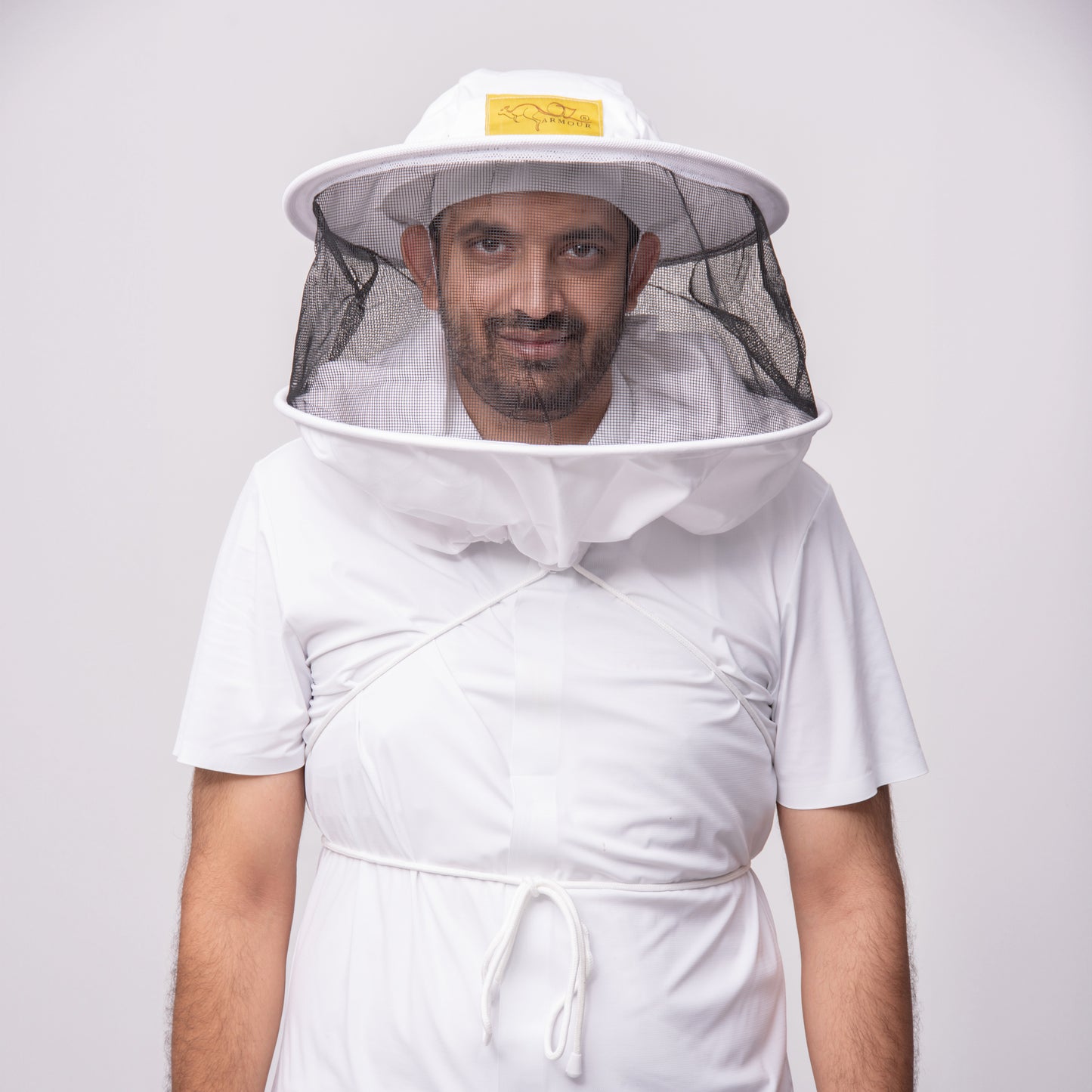 OZ ARMOUR Round Hat Veil With Strings
