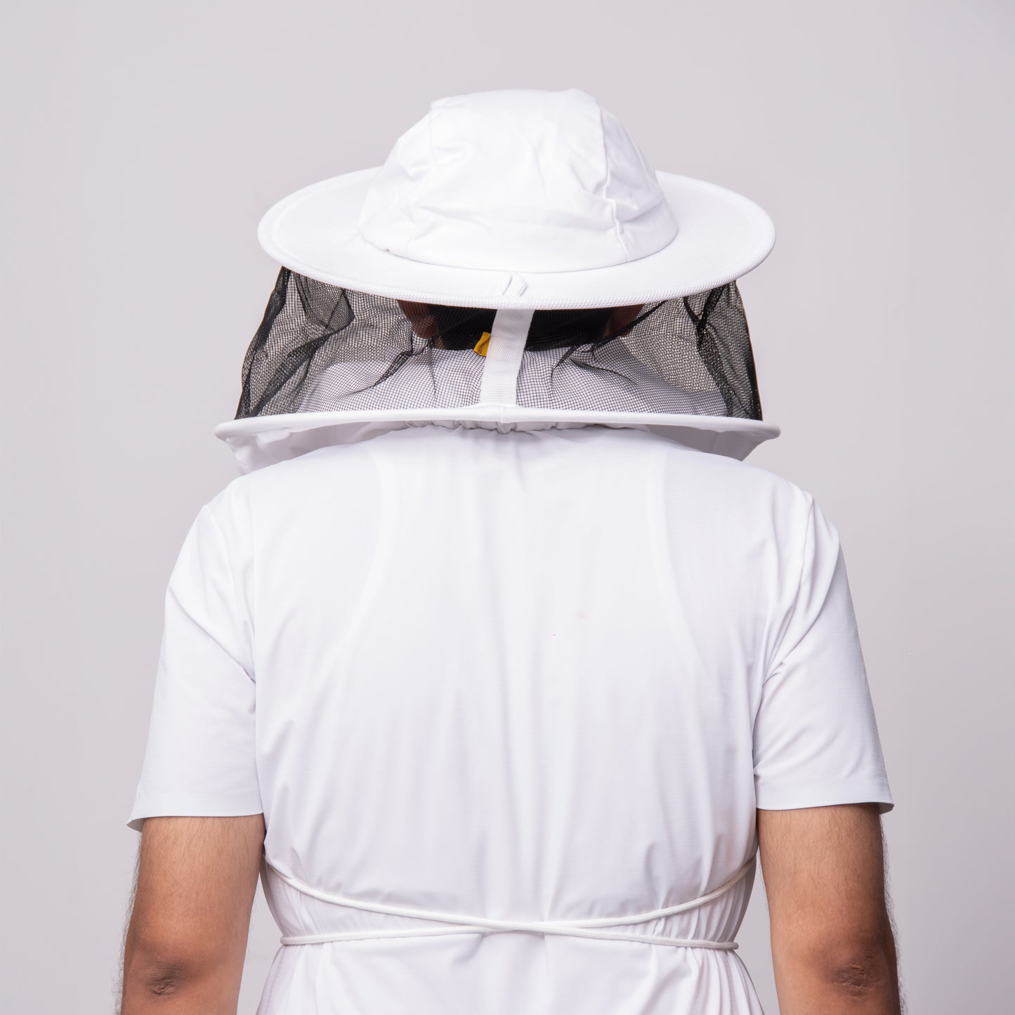 OZ ARMOUR Round Hat Veil With Strings