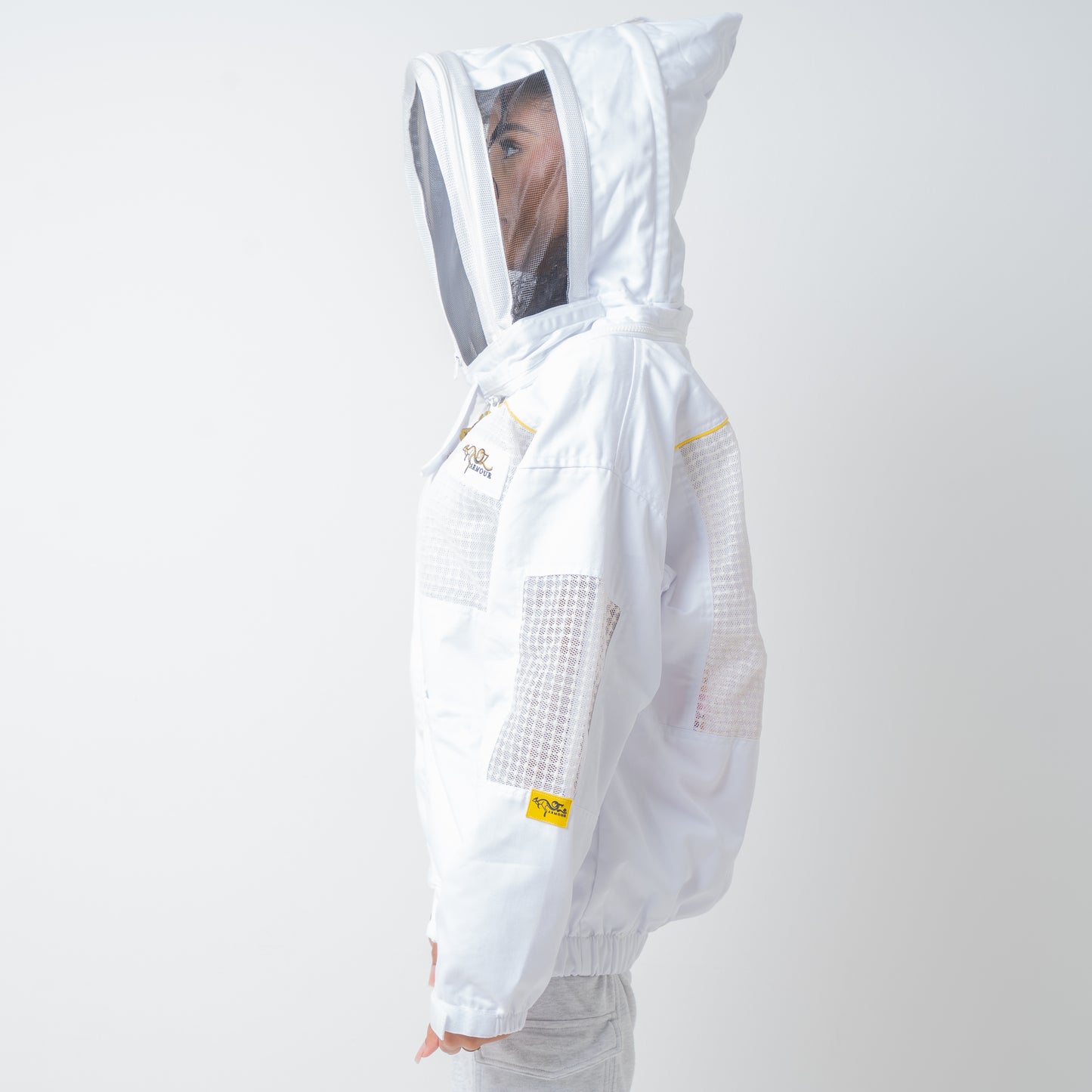 OZ ARMOUR Poly Cotton Semi Ventilated Beekeeping Jacket With Fencing Veil