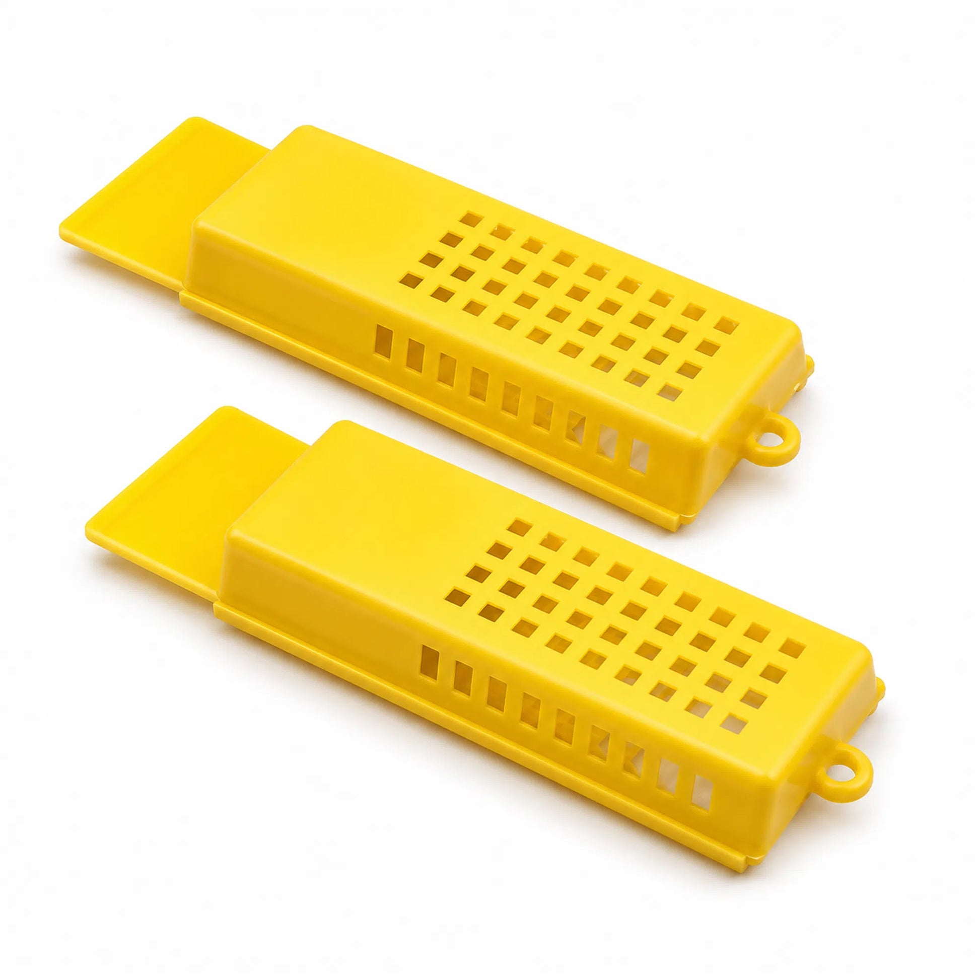 Queen Cages Plastic