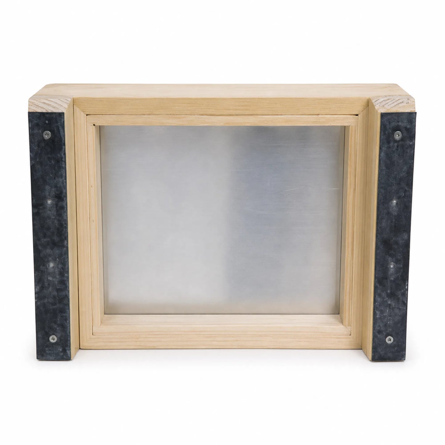 8/10 Frames Mesh Bottom Board Rubber Coated Feet With Beetle Trap top view