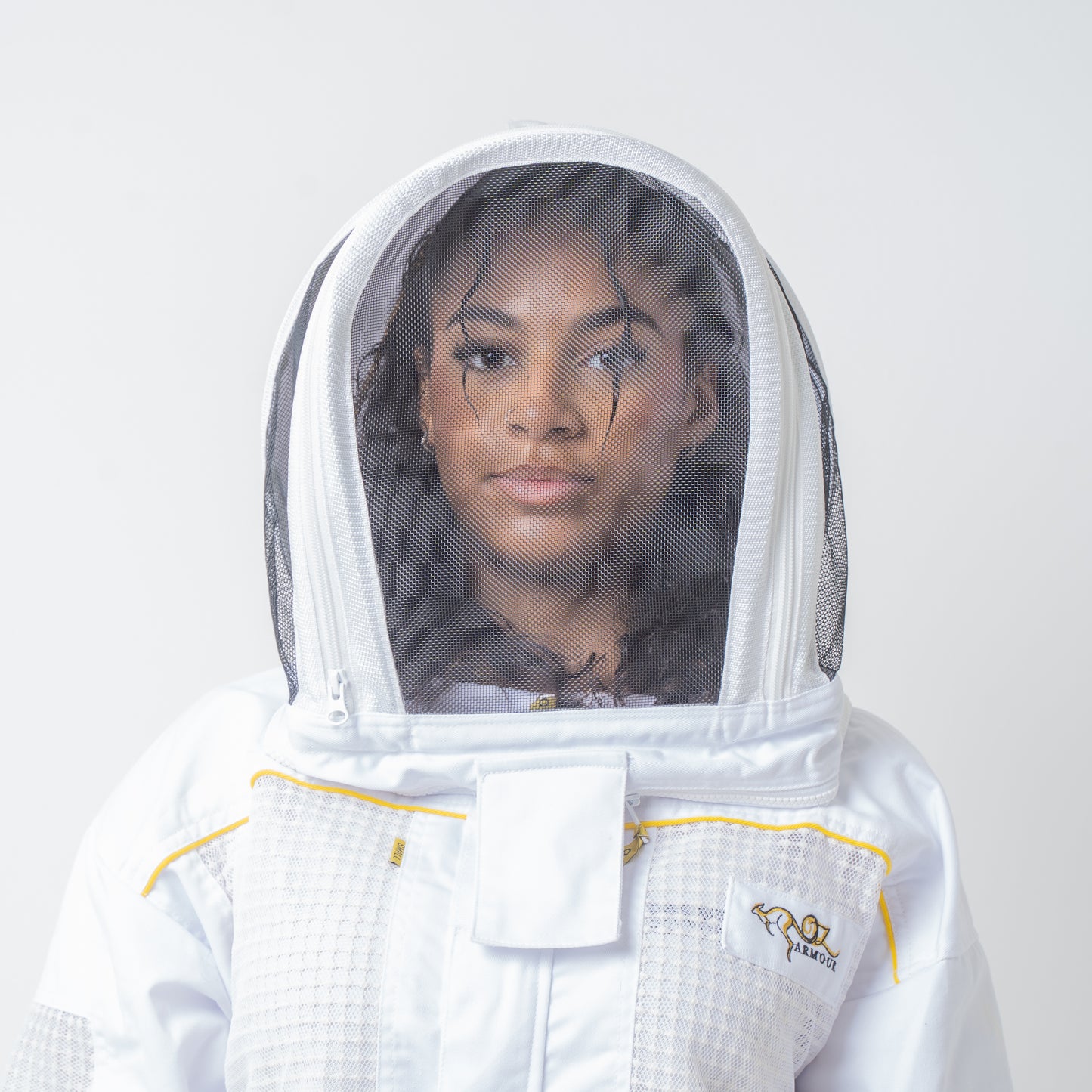 OZ ARMOUR Poly Cotton Semi Ventilated Beekeeping Jacket With Fencing Veil