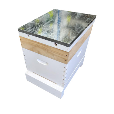 Turkish-Made Round Beehive Feeder with Optional Housing for Beekeepers
