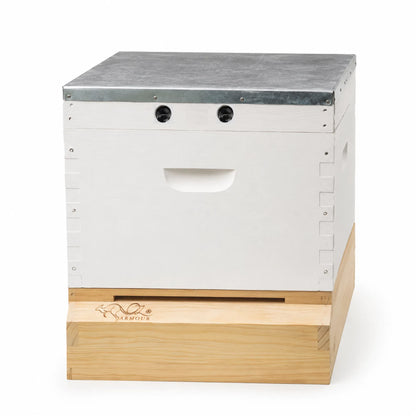 OZ ARMOUR Painted Brood Box — Wax-Dipped Mesh Bottom Board