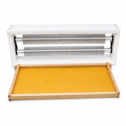 Quick Uncapping Tool - Speed up your beekeeping tasks with this efficient uncapping device.
