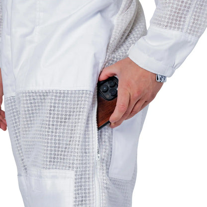 Close up of the hip pocket
