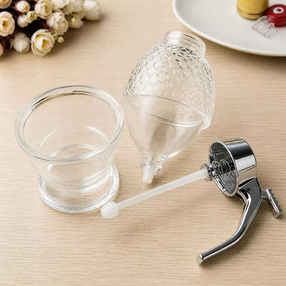 Stylish Honey Dispenser Pot | Beehive Design with Flow Control ( Honeycomb Pattern ) – Close-Up