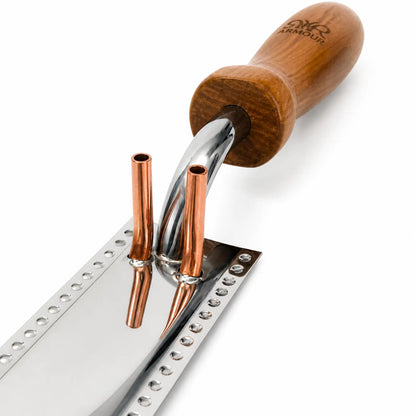 Uncapping Steam Knife close up view