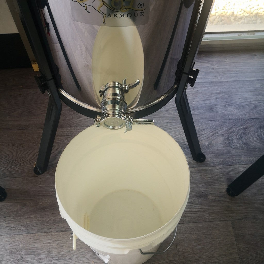 OZ ARMOUR 4 Frames Manual Honey Extractor - Beekeeping Gear
