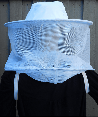 OZ ARMOUR Round Hat Veil With Shoulder OZ Straps